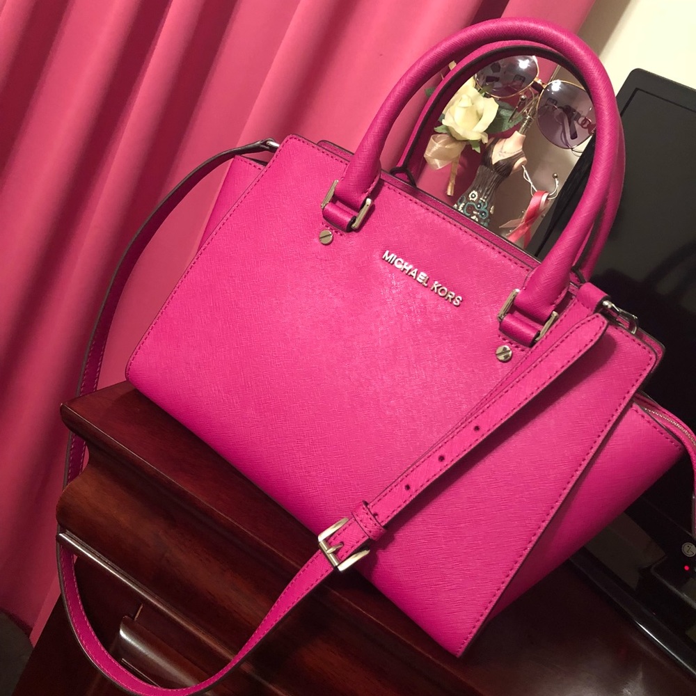 Michael Kors Selma satchel